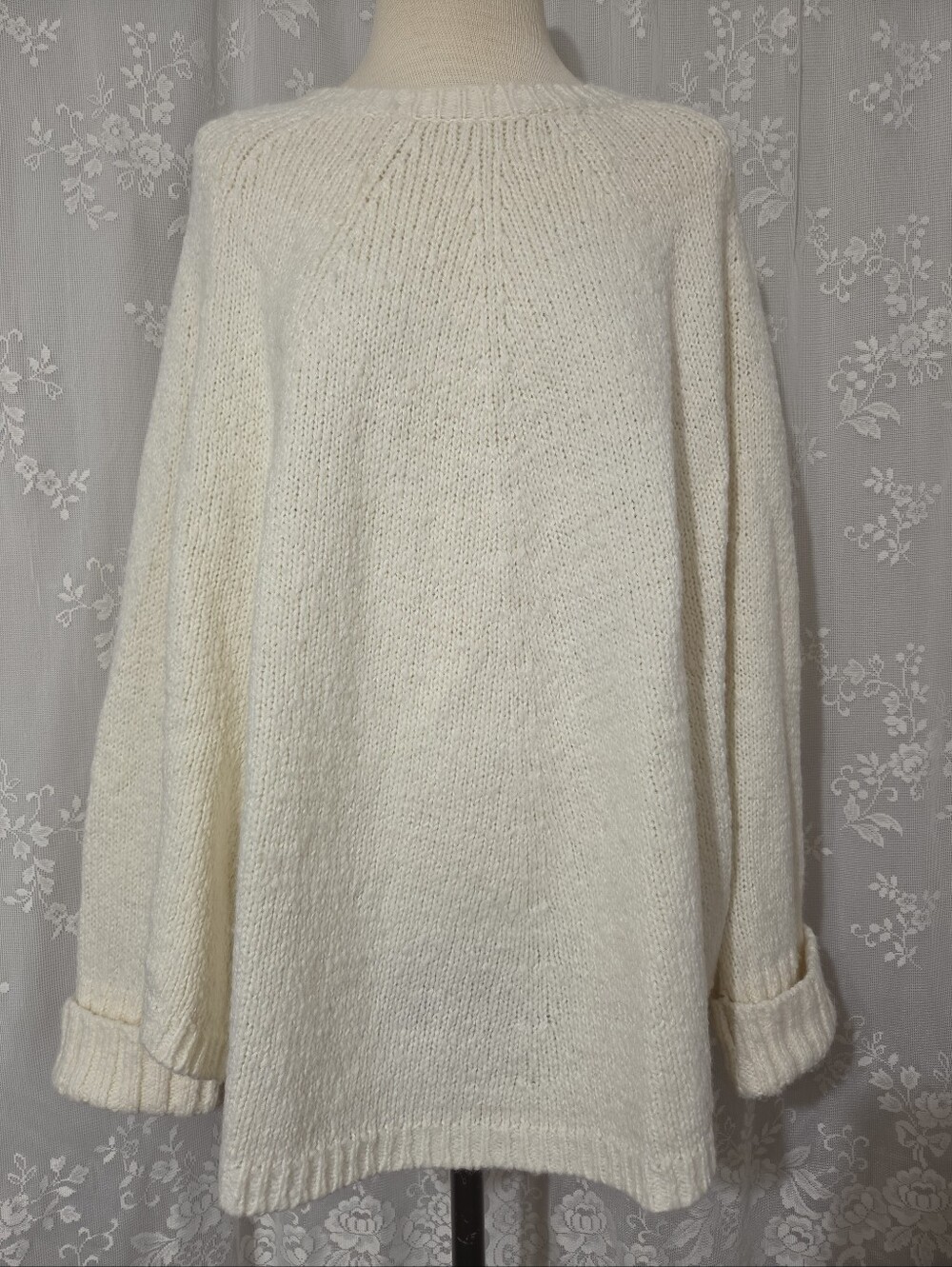 Michael Kors - Fuzzy Pull Over Shawl Sweater With Dolman/Bat Wing Sleeves